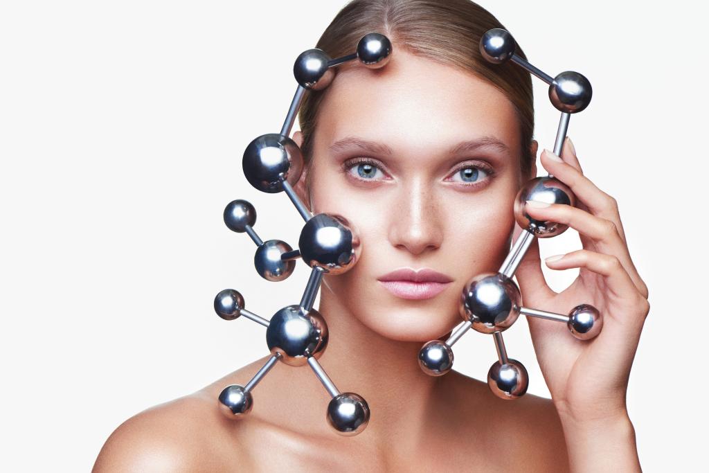 Exosomes Surge in Skincare as High‑End Lines and Plant‑Derived Alternatives Multiply