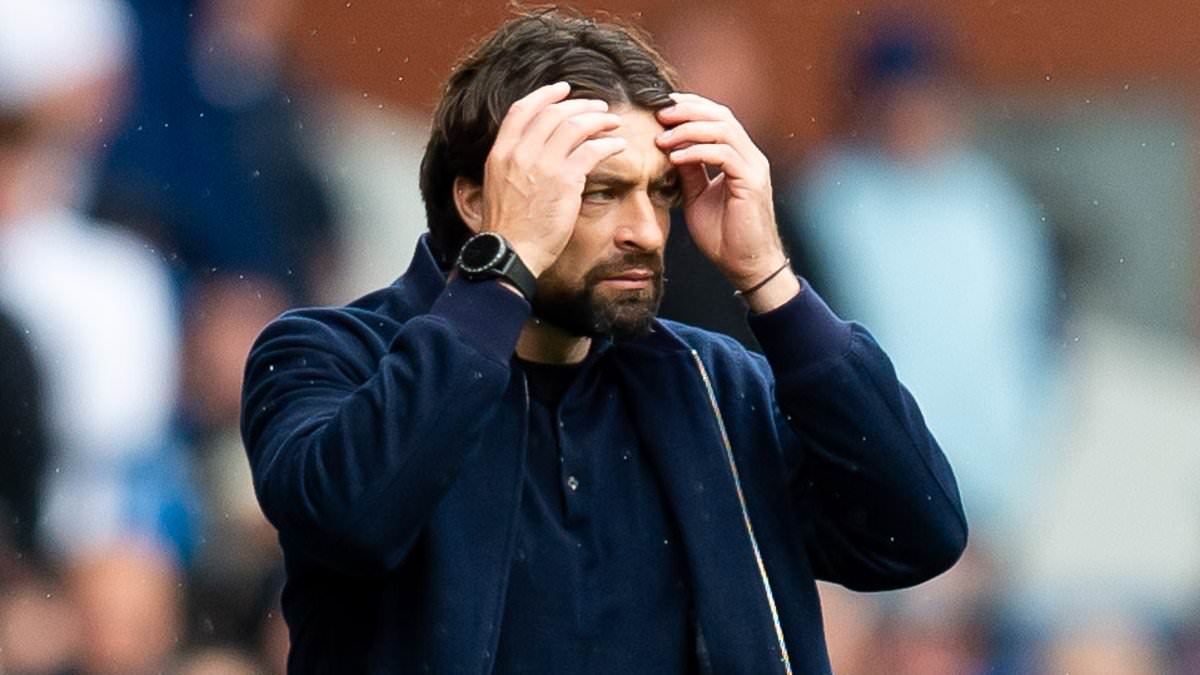 Hearts beat Rangers 2-0 at Ibrox as Russell Martin comes under pressure