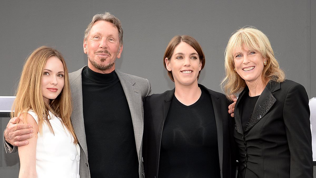 Larry Ellison Reaches Top of Rich List as Oracle Shares Surge; Private Personal Life Draws Spotlight