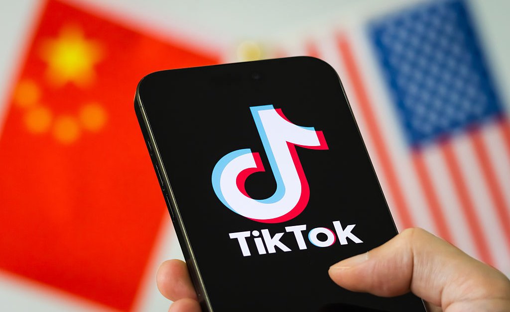 U.S. and China Reach Framework to Keep TikTok Operating in U.S.; Algorithm Licensing Remains Key Issue