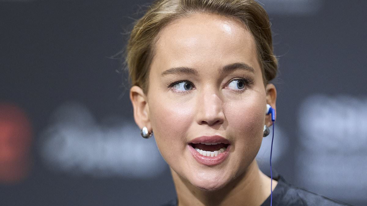 Jennifer Lawrence draws backlash with Palestine stance at San Sebastián
