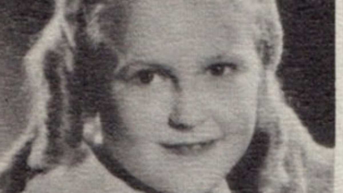 Elaine Merk Binder, Wizard of Oz Munchkin, dies at 94