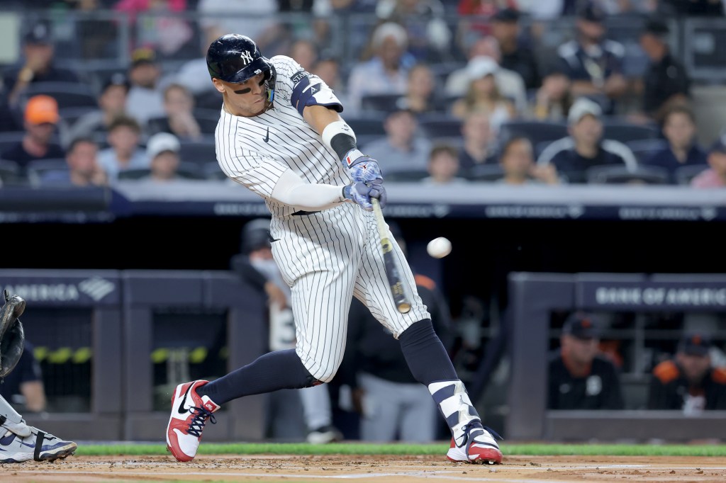 Aaron Judge homers minutes after shaking hands with President Trump at Yankee Stadium