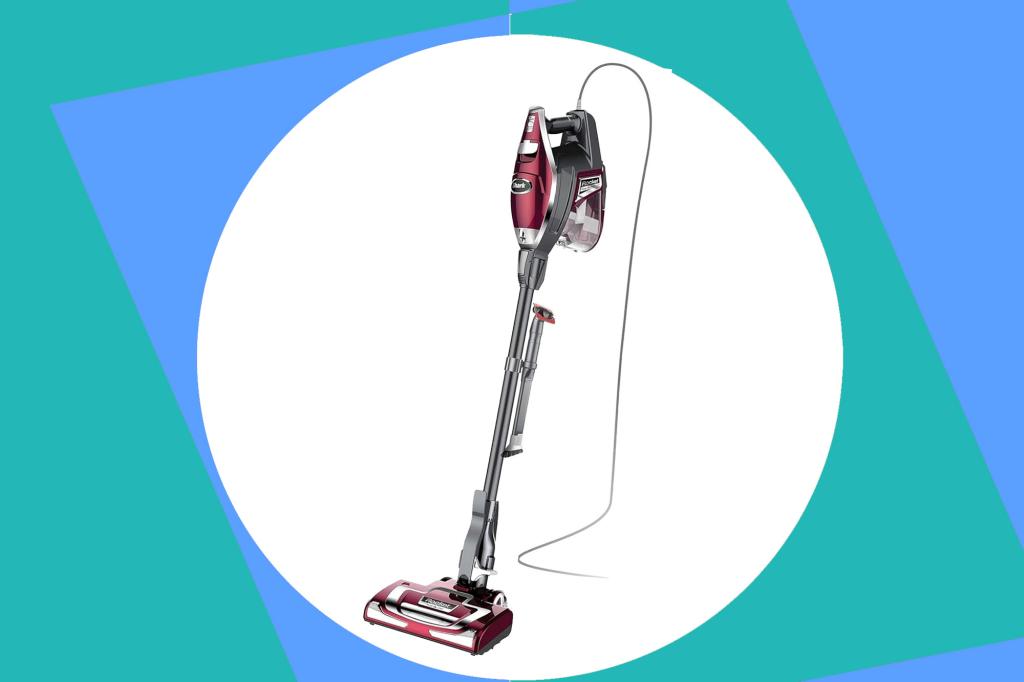 Shark HV322 Rocket Deluxe Pro corded stick vacuum discounted 30% on Amazon