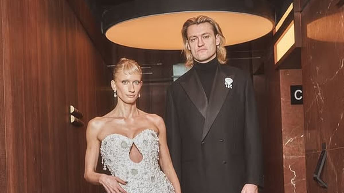 Darcy Moore and Dee Salmin draw attention at Brownlow Medal count with fashion-forward poses
