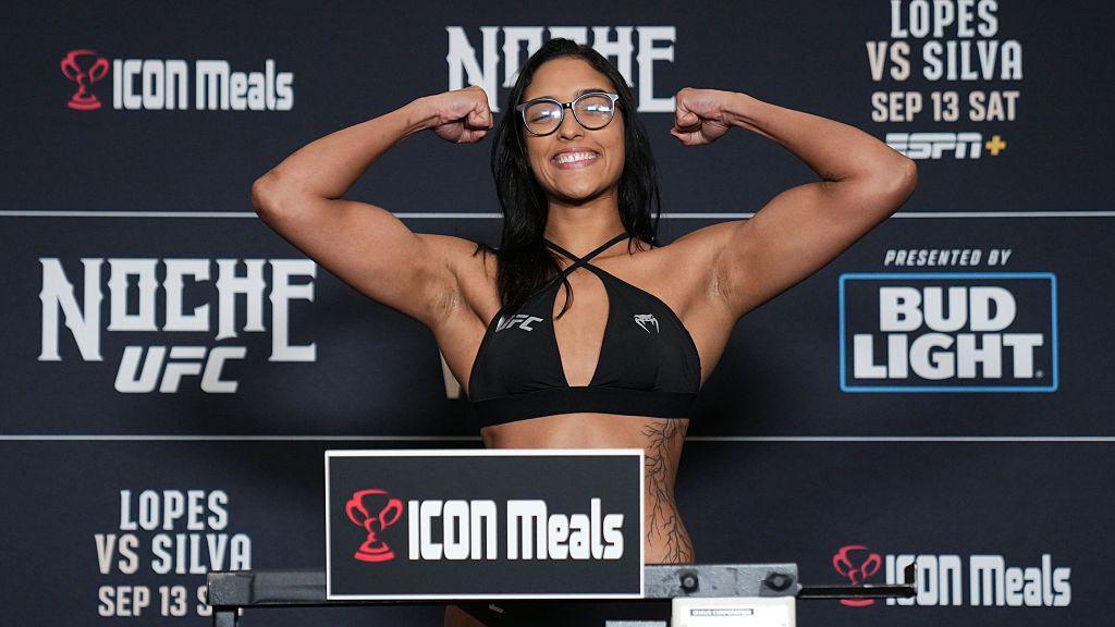 Alice Pereira to become youngest woman to fight in UFC at UFC Noche