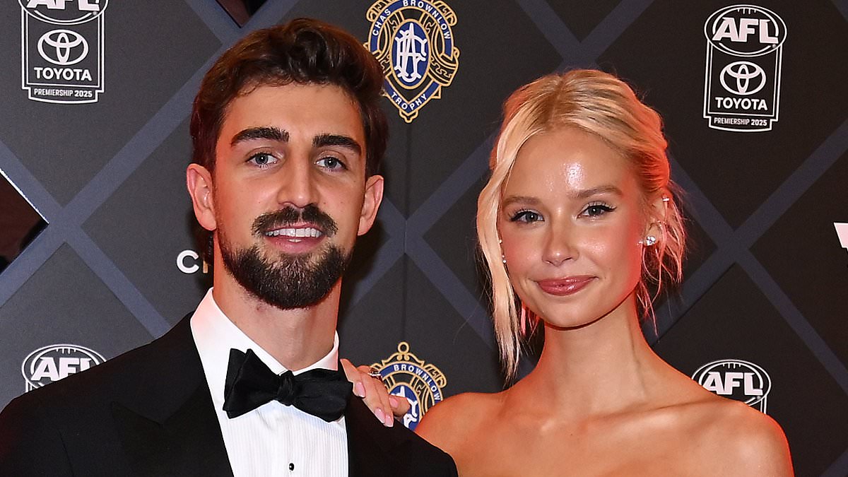 Annalise Dalins stuns in baby blue at 2025 Brownlow Medal count