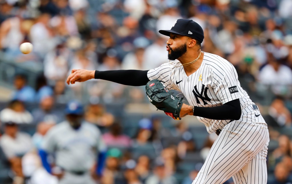 Devin Williams Escapes Latest Jam, Shuts Down Blue Jays' Heart of Order in Yankees' 4-3 Win