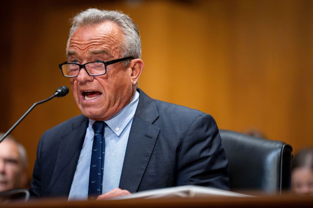 CDC advisory panel to weigh delaying newborn hepatitis B vaccine as health secretary pushes review