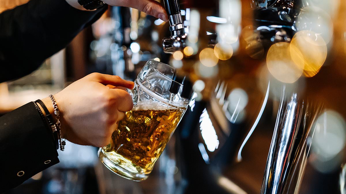 No safe amount of alcohol tied to dementia risk, study finds