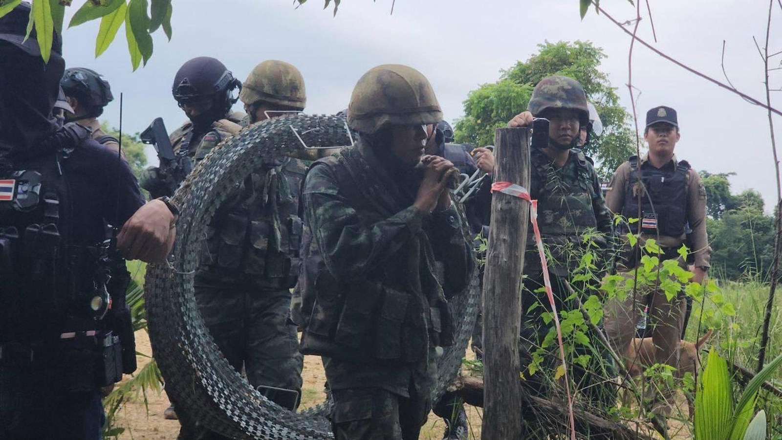 Thai-C Cambodian border clash injures 28 as ceasefire frays