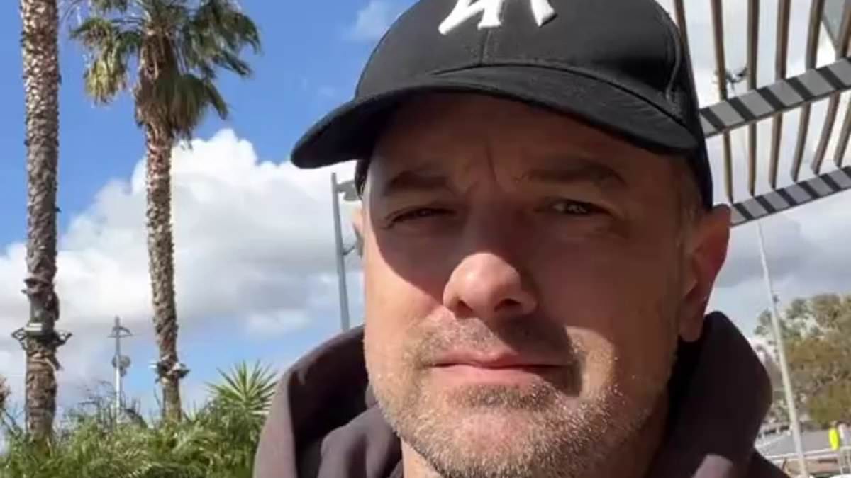 Australian bank withdrawal rules spark debate after teller refuses son's cash access