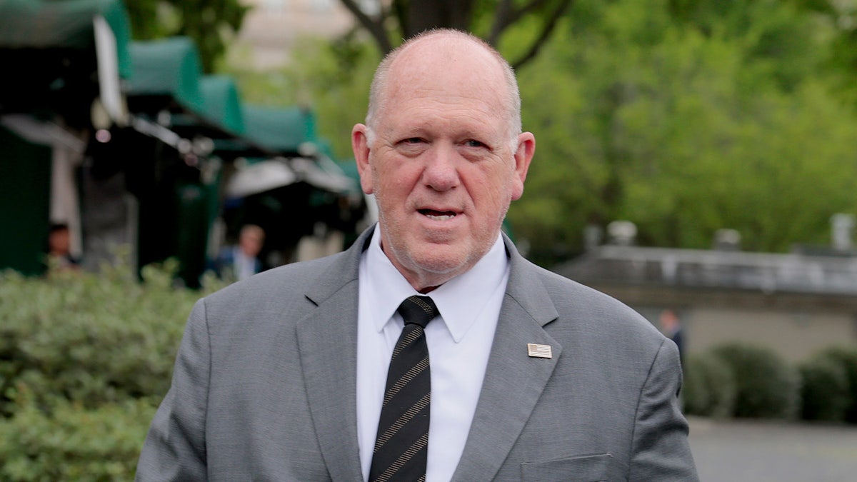 White House denies Homan took cash in FBI sting, slams probe as political