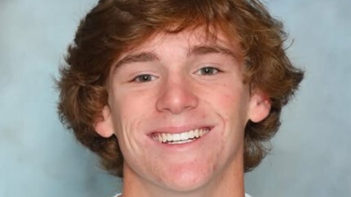 Hadden Kelly at Dodge County High School