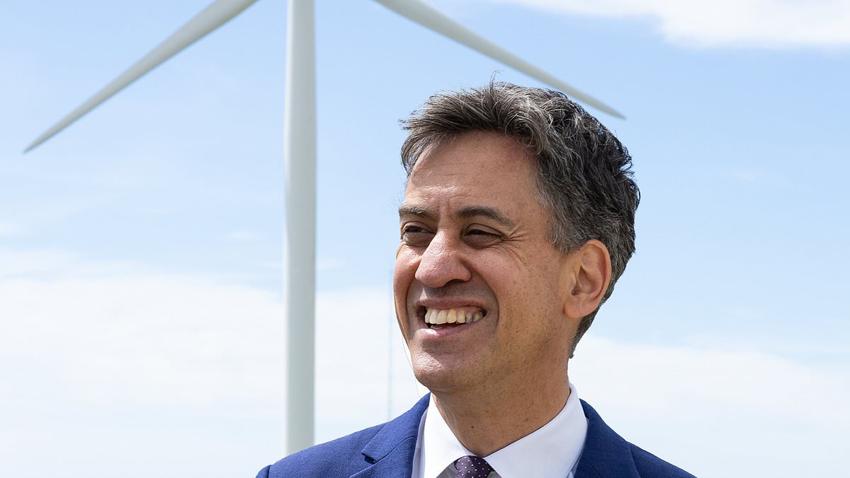 Labour minister faces 'rank hypocrisy' claims after 24 domestic flights in a year, as Net Zero policies draw scrutiny