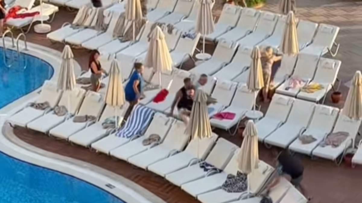 Sunbed wars persist as Britons race to reserve loungers in Turkey