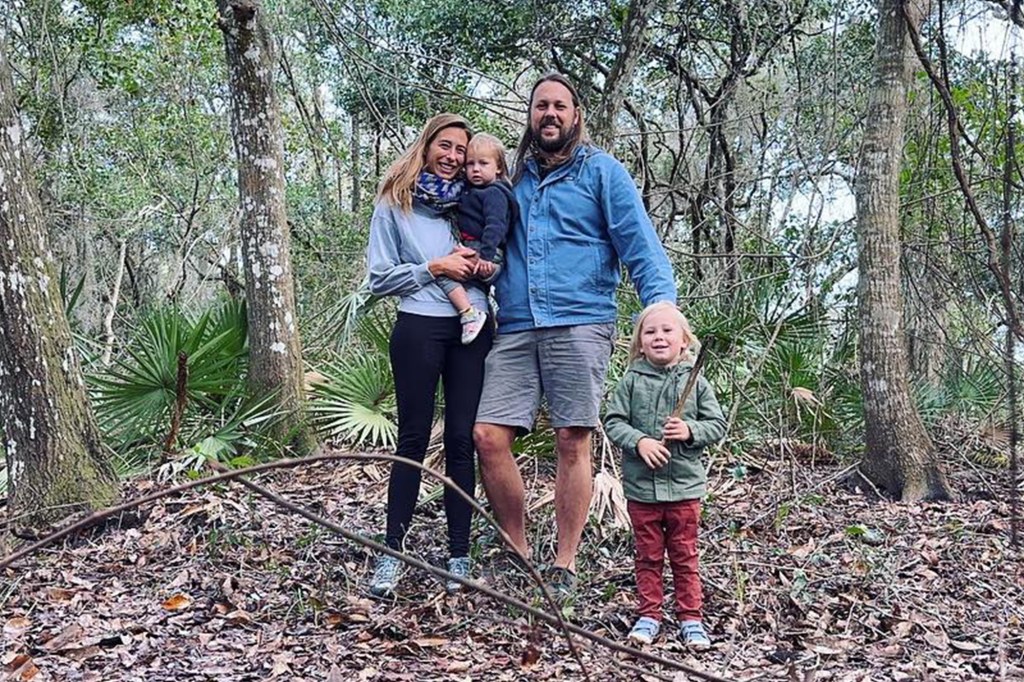 High mortgage rates keep some divorced couples living together to preserve low loans