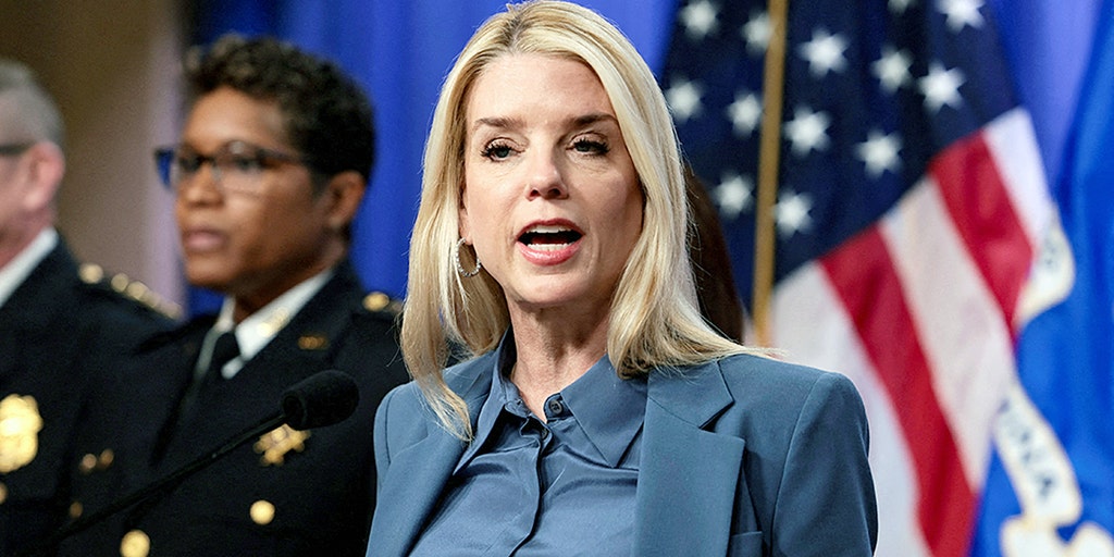 Pam Bondi at animal welfare event