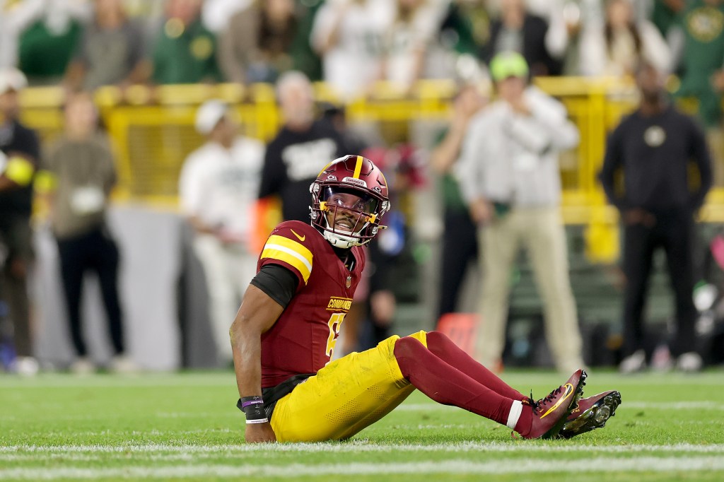 Daniels' injury status murkier as Commanders prep for Raiders