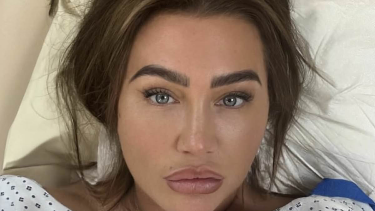Lauren Goodger undergoes surgery to remove three moles, health update from hospital