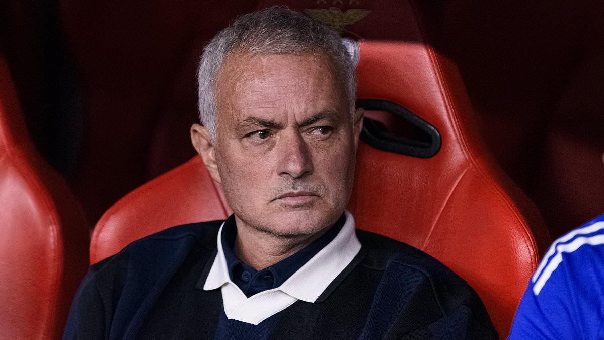 Mourinho agrees two-year deal to return as Benfica manager