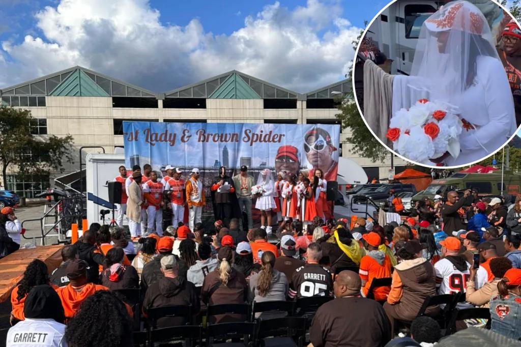 Browns Fans Marry at Tailgate Outside Huntington Bank Field Before Week 1 Loss to Bengals