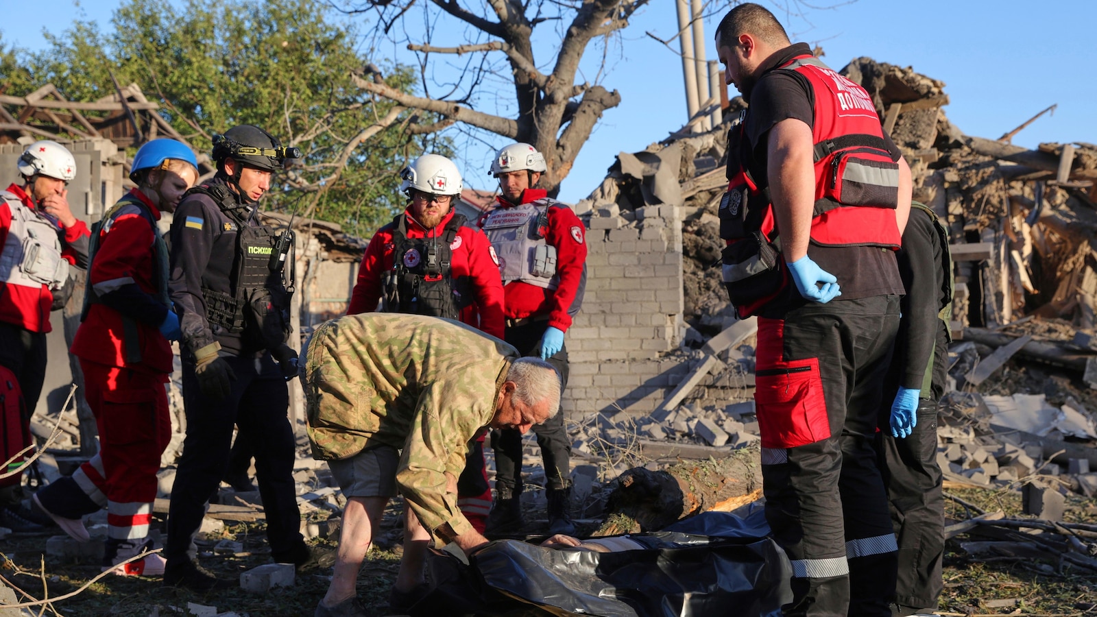 Russia, Ukraine trade deadly drone strikes as Zelensky anticipates intense diplomacy at the UN