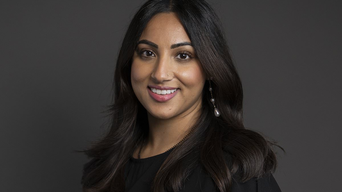 Tory new mum clashes with Labour MP over NHS chestfeeding guidance