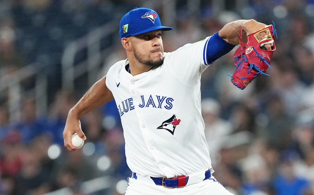 Astros favored over Blue Jays as Toronto starter Berríos struggles, betting column says