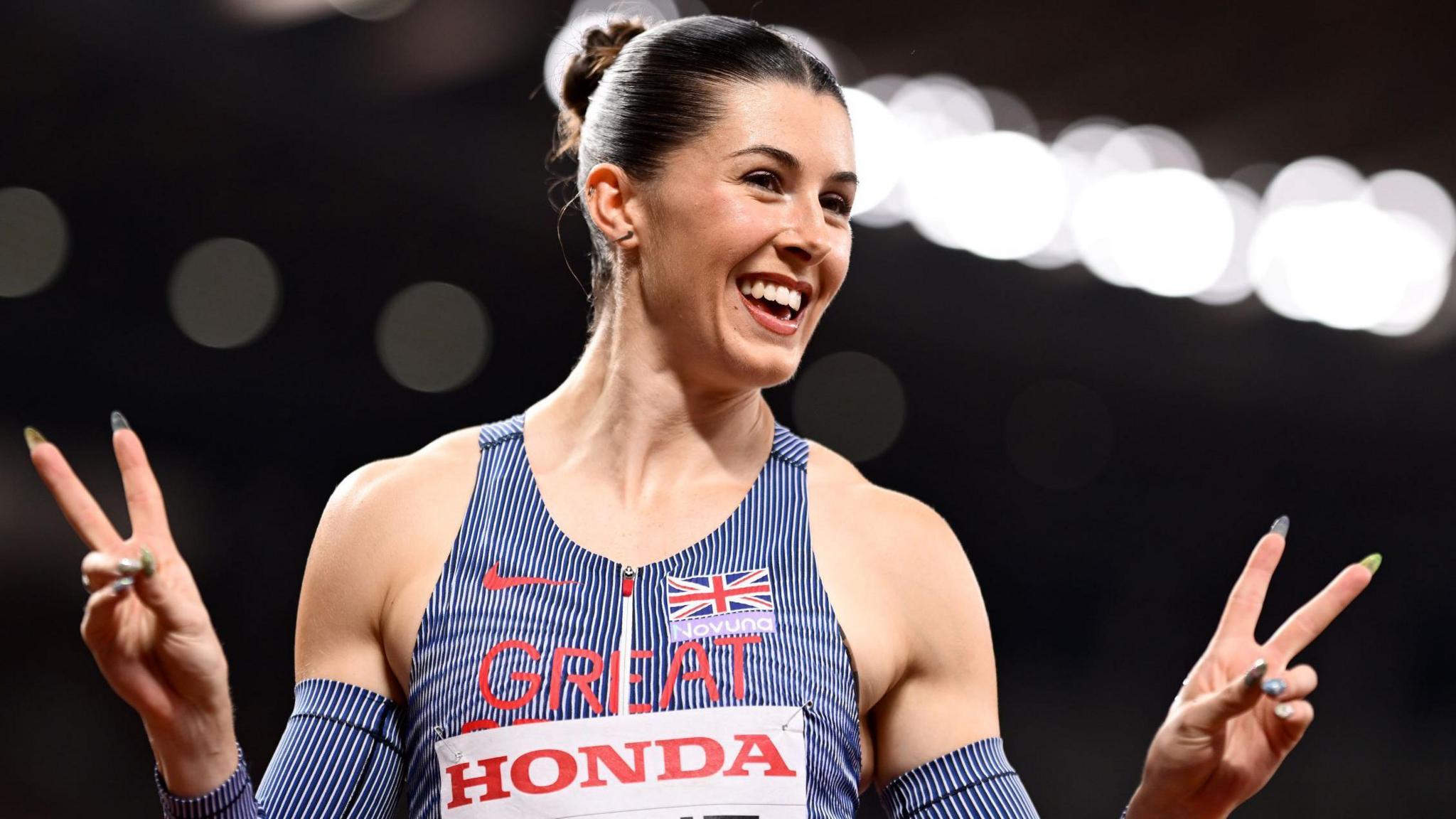 Hunt claims GB's second medal with 200m silver at World Athletics Championships