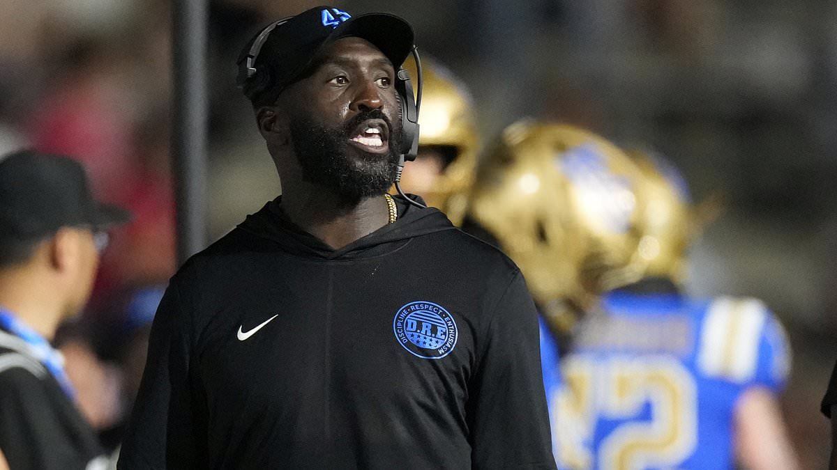 UCLA Fires Coach DeShaun Foster After 0-3 Start, Citing Upset Loss to New Mexico