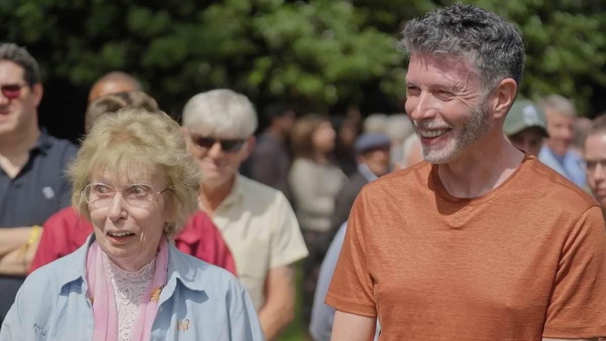 Antiques Roadshow guest discovers valuable 18th-century ship logbook with dark secrets