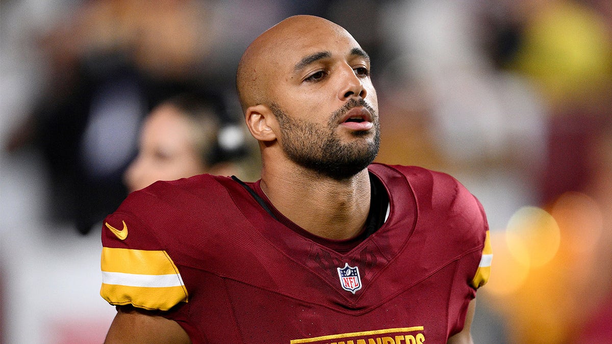 Commanders lose Austin Ekeler for season after torn Achilles at Lambeau Field