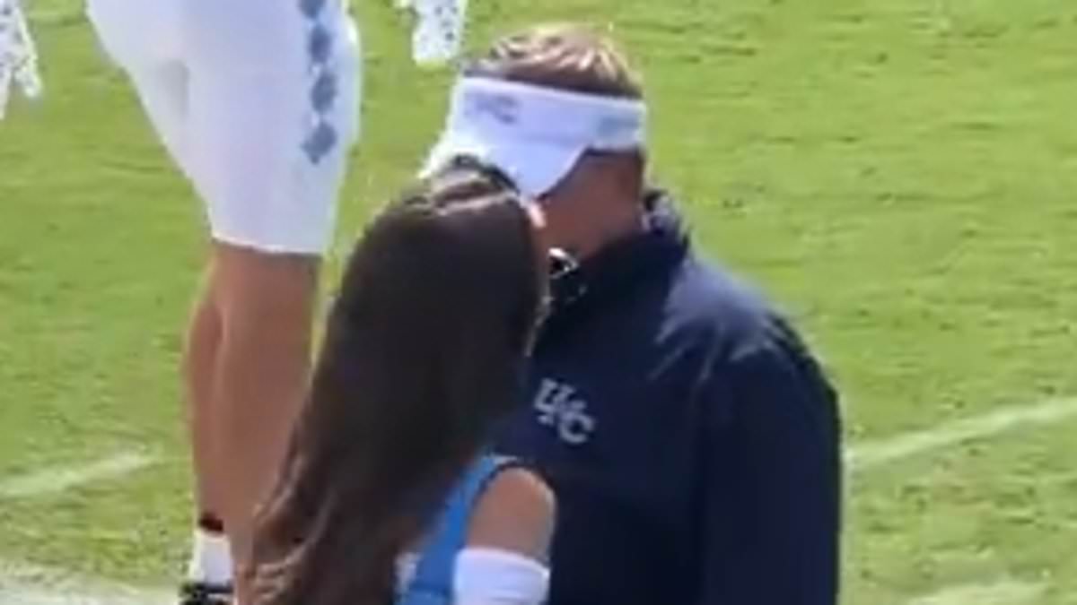 Jordon Hudson sidelines moment at UNC game draws scrutiny as Tar Heels fall to UCF