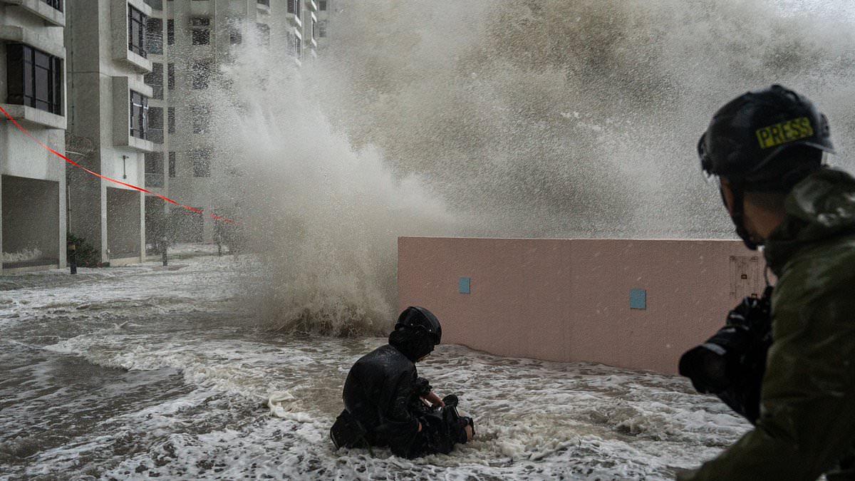 Guangdong evacuation scene
