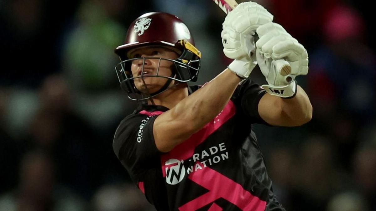 Hampshire batsman Toby Albert