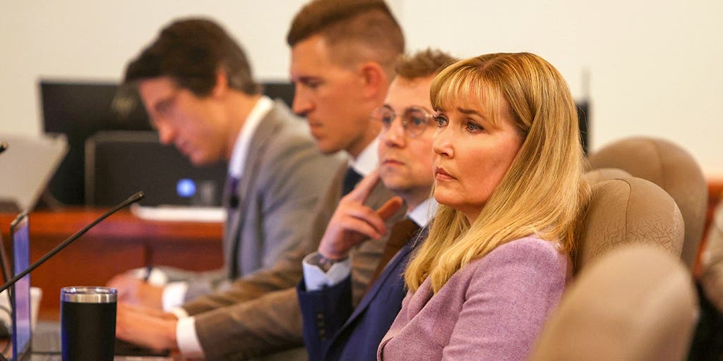 Former Minnesota state senator sentenced to six months in jail on burglary conviction