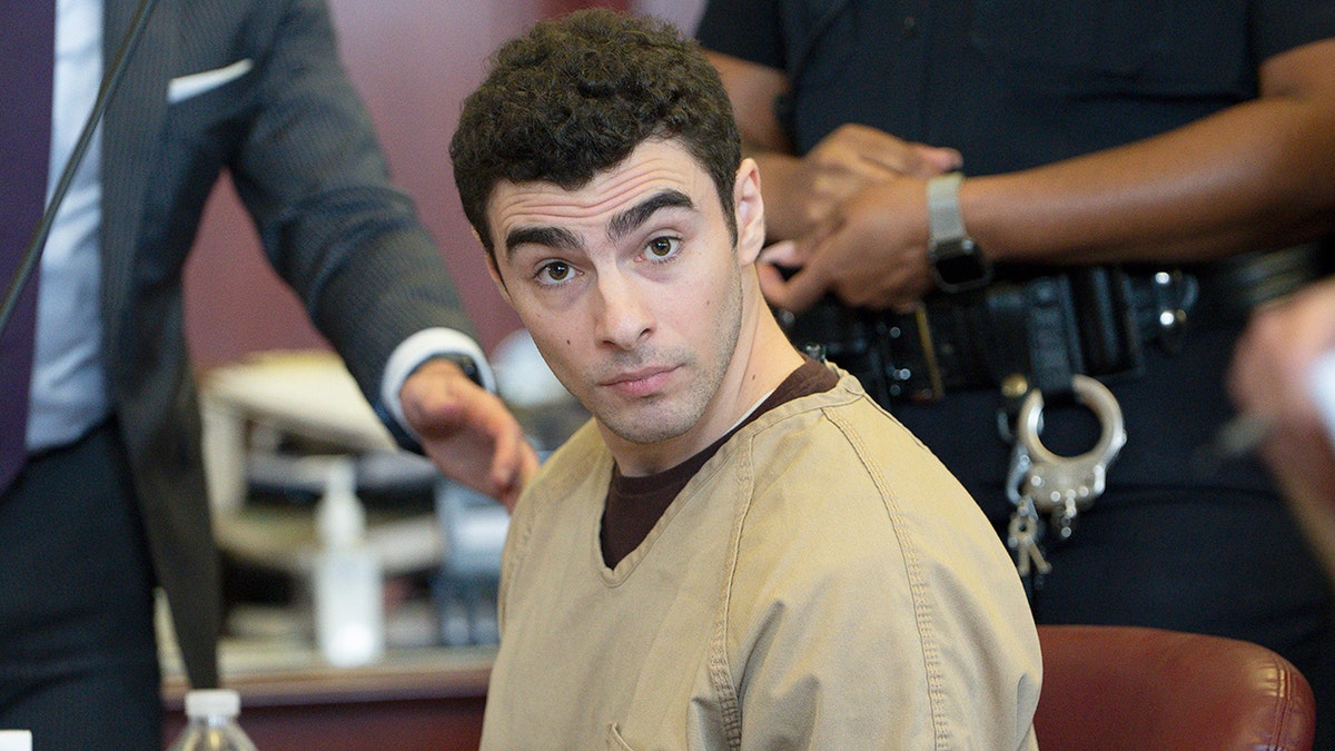 Judge Drops Terror-Related Charges in Mangione Case as Supporter Declares She Is ‘Married’ to His AI