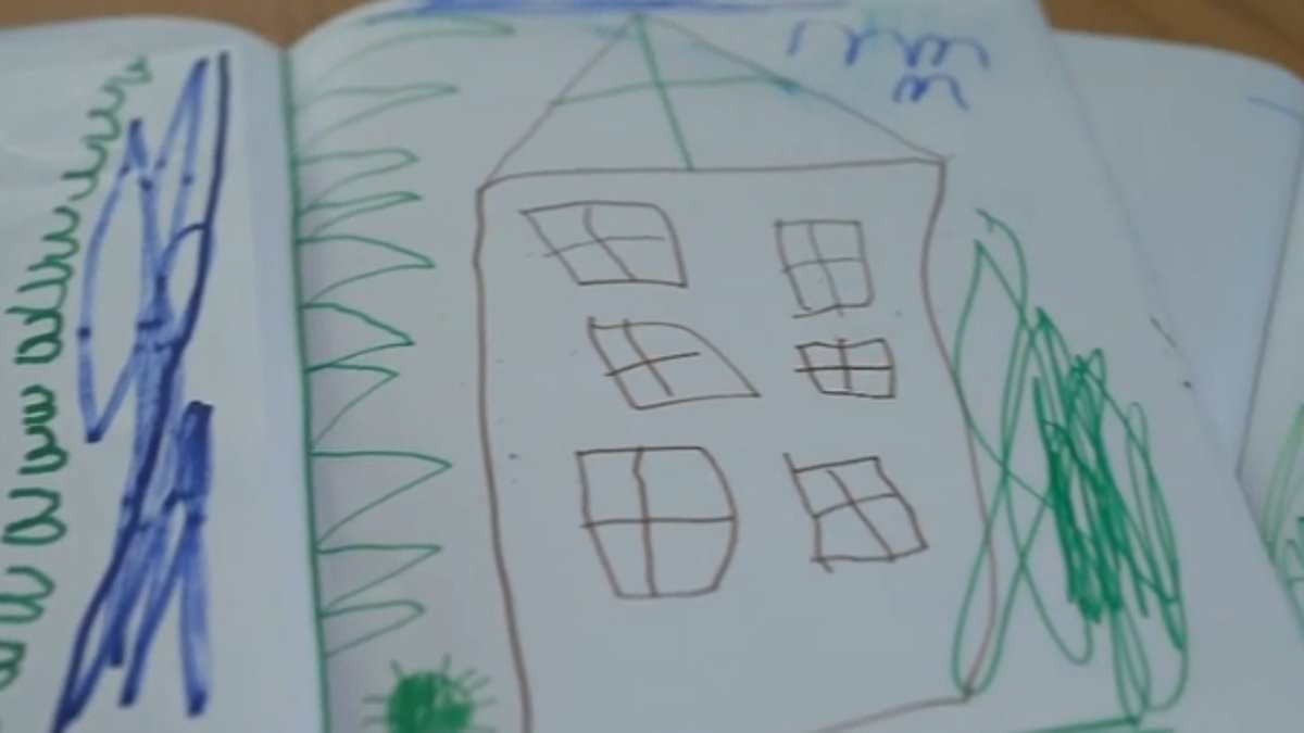 Authorities intervene as Craigslea Kindergarten withdraws $2,200 art portfolio demand; centre in limbo