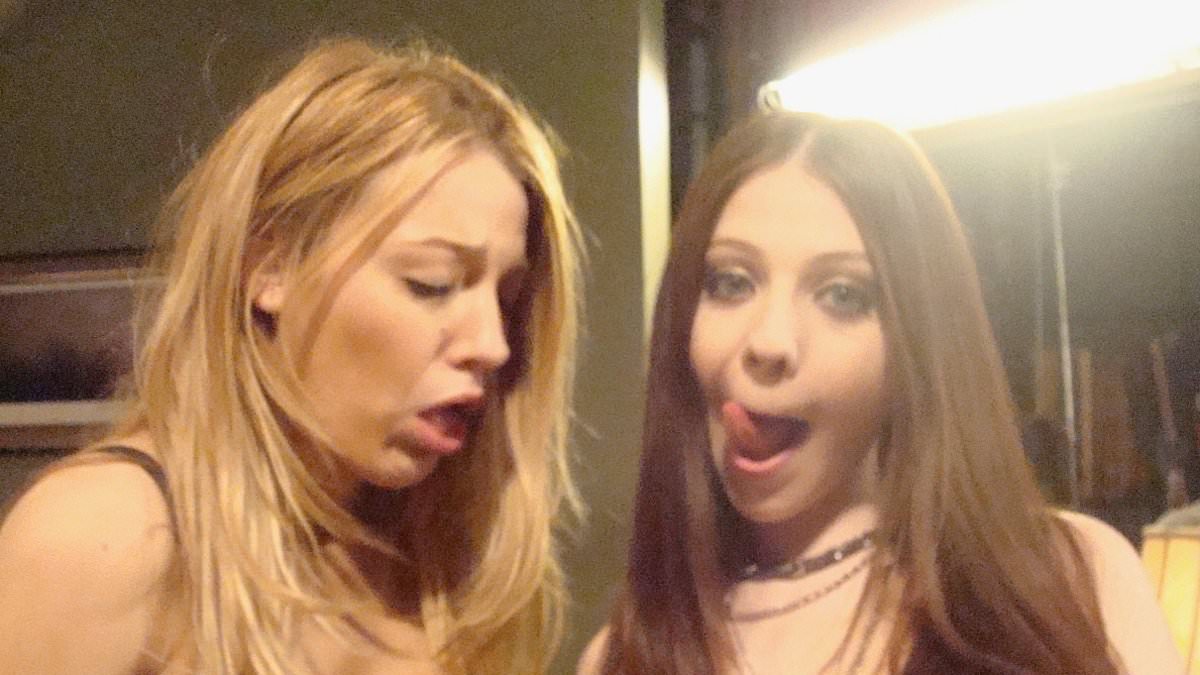 Blake Lively marks 18-year Gossip Girl anniversary with unseen photos of Michelle Trachtenberg