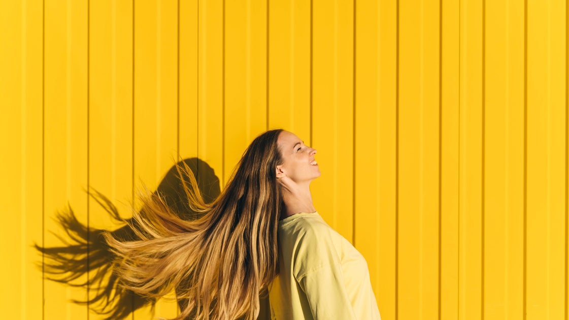 Health: Experts weigh in on TikTok’s castor oil hype for skin and hair