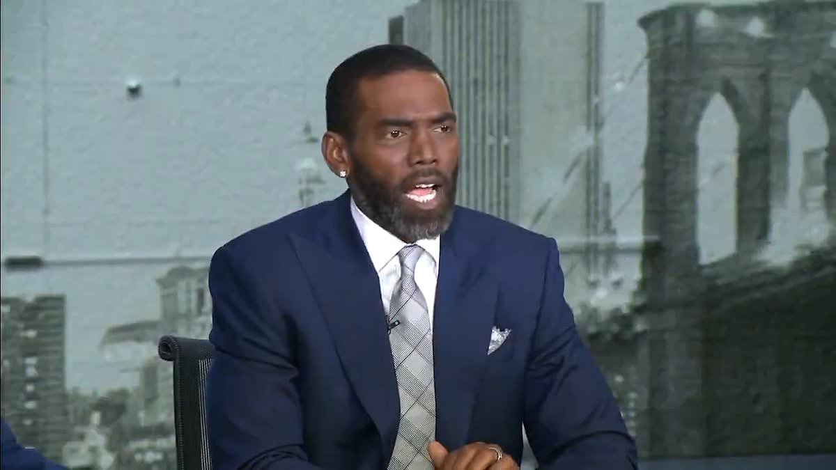 Randy Moss Returns to ESPN After Successful Treatment for Rare Bile Duct Cancer