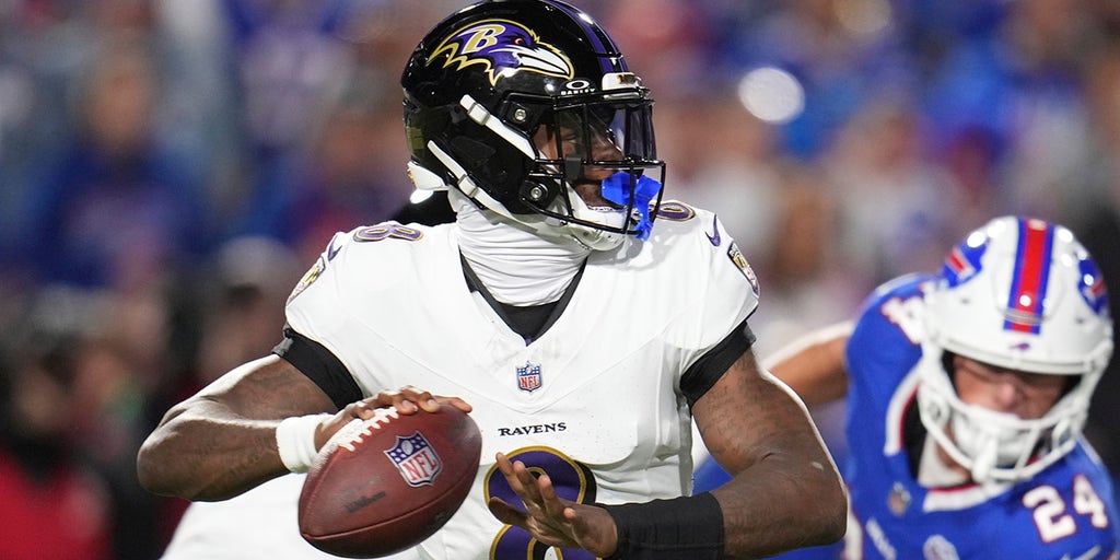 Lamar Jackson Shoves Fan After Being Smacked in Helmet Following Touchdown