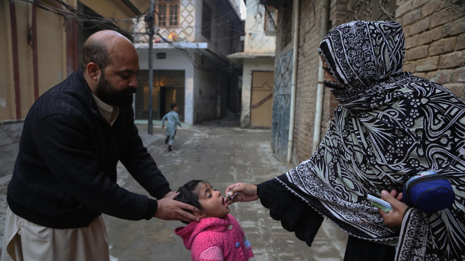 Pakistan launches final anti-polio vaccination drive of 2025