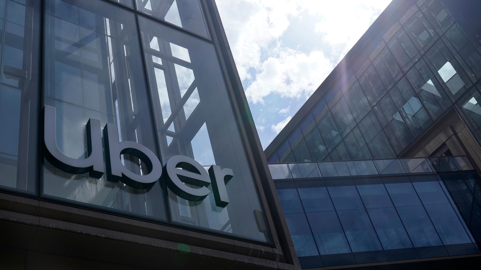 Uber Eats to test US drone deliveries with Flytrex