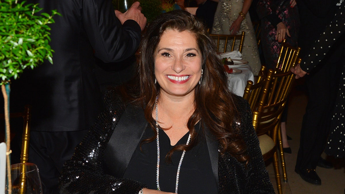 Dolly Fox backs Charlie Sheen's Clinton claim: 1987 moment on Arkansas set is confirmed