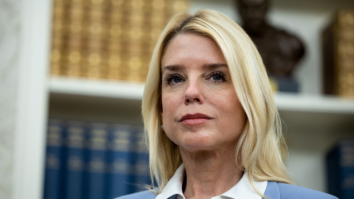 Pam Bondi