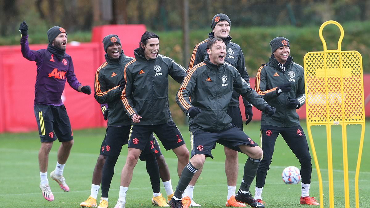 Juan Mata signs for Melbourne Victory after difficult season at Western Sydney