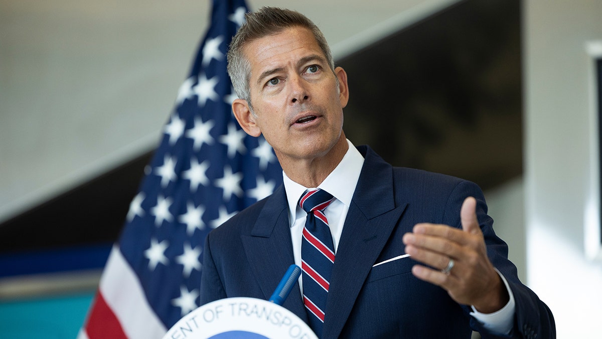 Sean Duffy transportation secretary Oct 24 2025