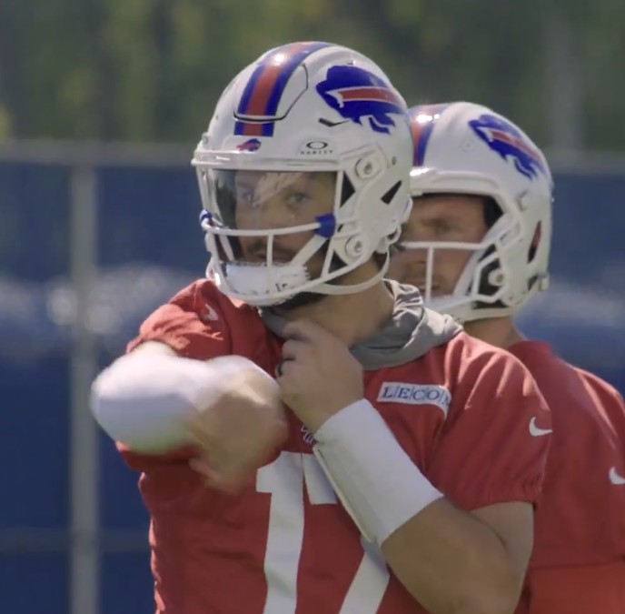 Josh Allen to wear clear visor after breaking nose, expected to play in Week 3